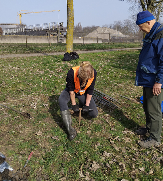 Samenwerking AWN met ADC Archeoprojecten, booronderzoek Almere Buiten